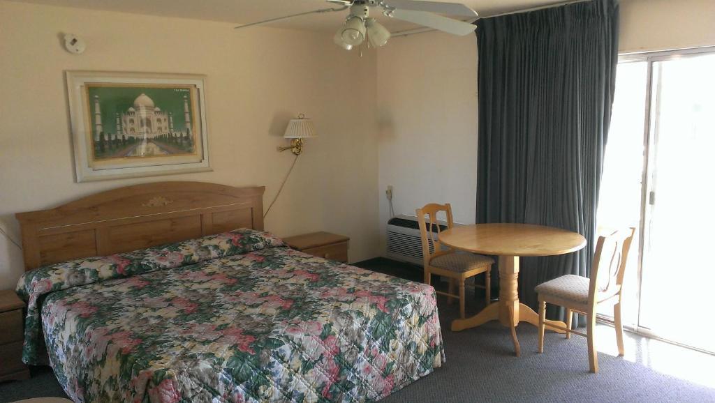 Royal Motor Inn Юма Стая снимка